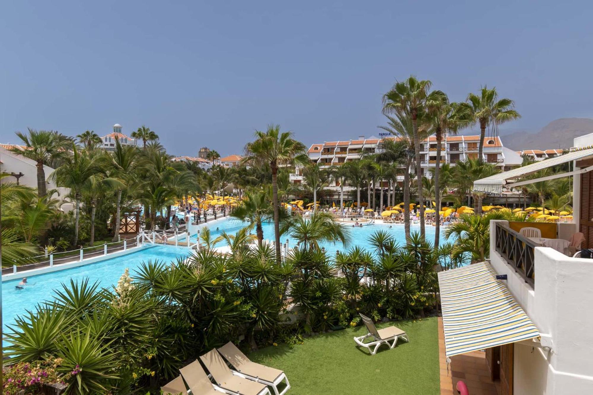 Parque Santiago III 235 - Four Bed Villa Playa de las Americas  Eksteriør bilde