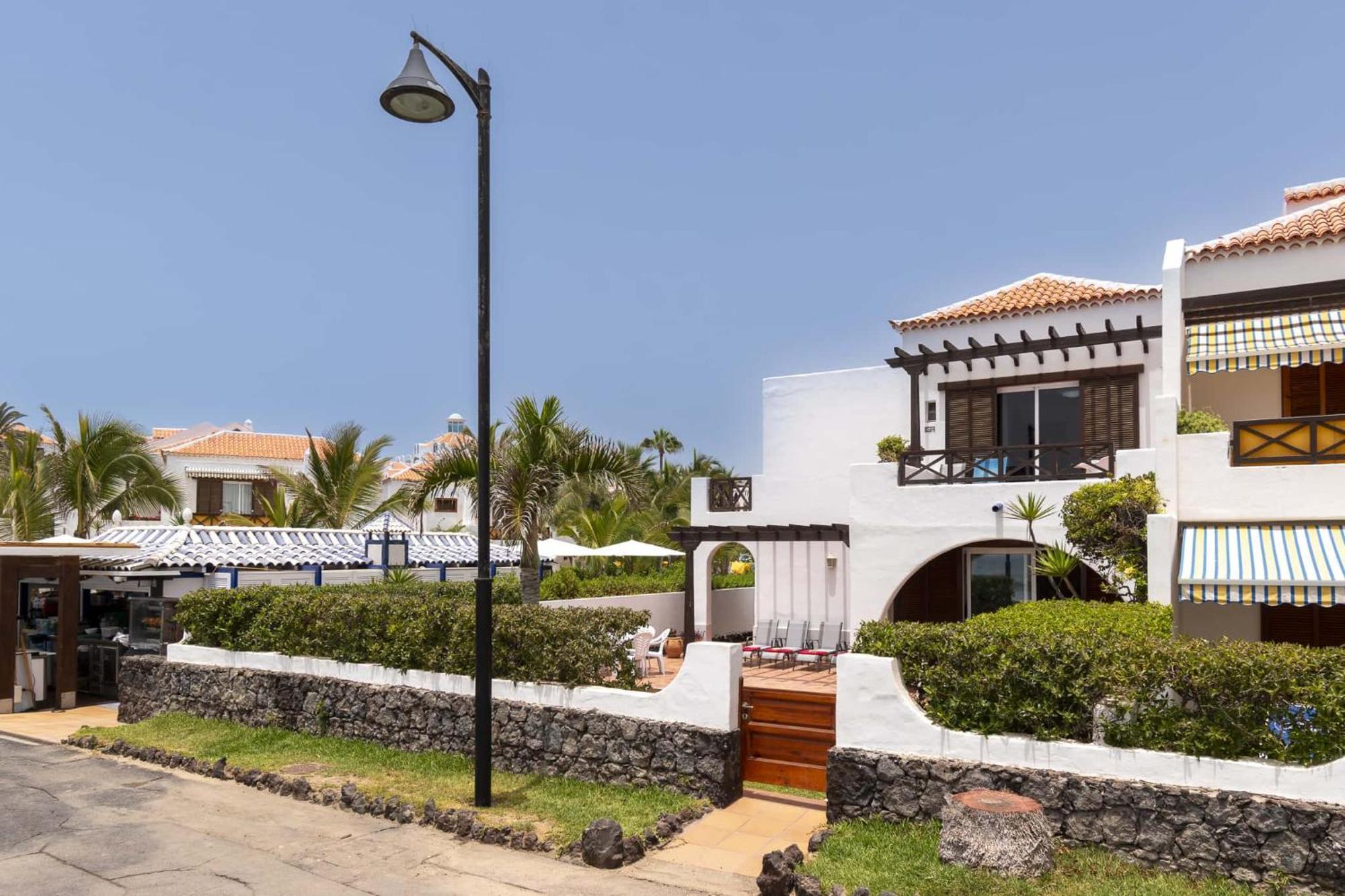 Parque Santiago III 235 - Four Bed Villa Playa de las Americas  Eksteriør bilde